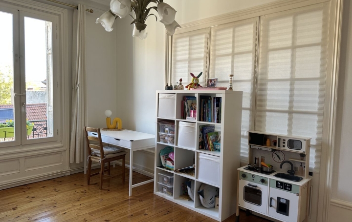 5 Pièces SAINT-ETIENNE (42000)  129 m2 169 000 € 