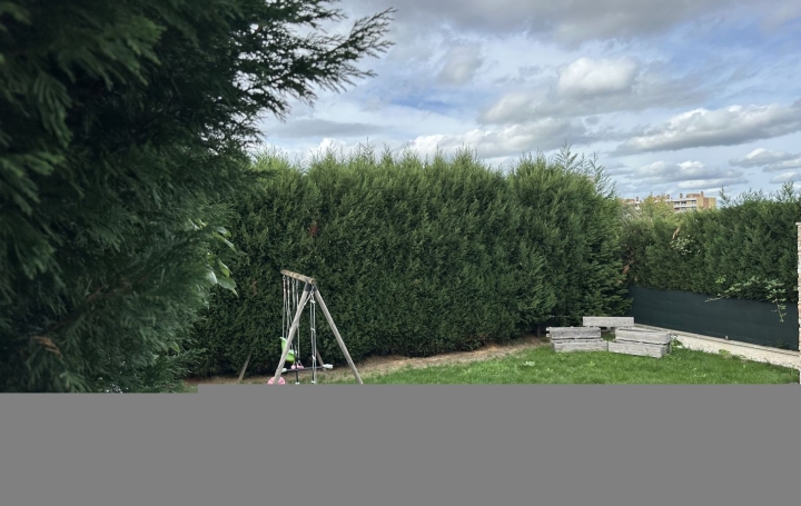 Villa SAINT-ETIENNE (42100)  230 m2 355 000 € 