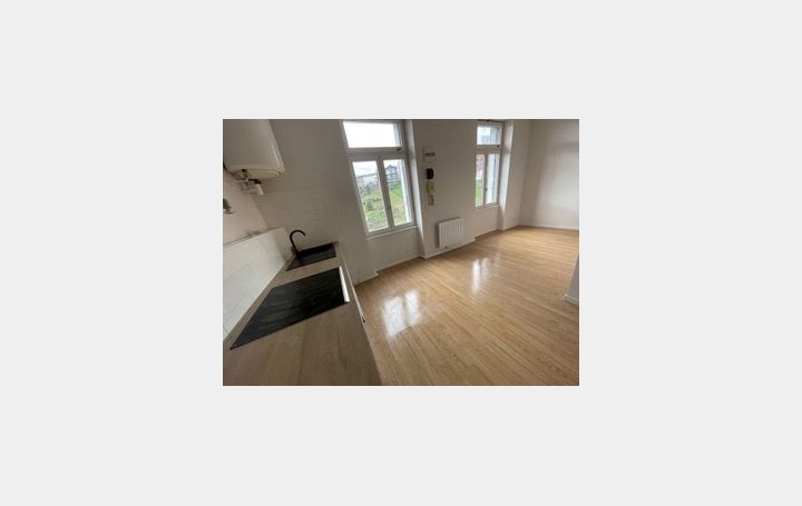 Immeuble SAINT-ETIENNE (42000)  509 m2 593 000 € 