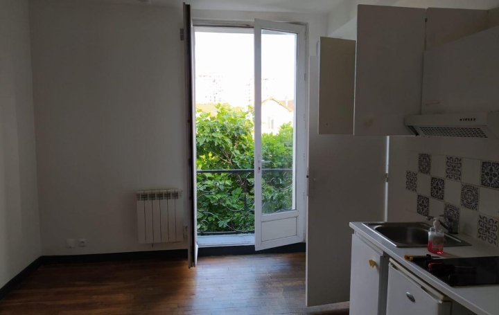 Réseau Immo-diffusion : Studio  ALFORTVILLE  19 m2 550 € 