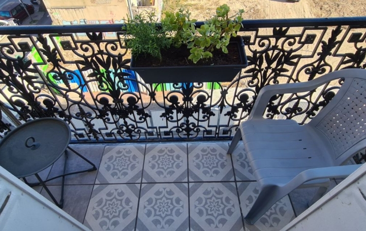 Réseau Immo-diffusion : Appartement P2  SAINT-OUEN  27 m2 980 € 