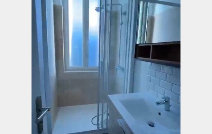3 Pièces CHARENTON-LE-PONT (94220)  65 m2 1 795 € 