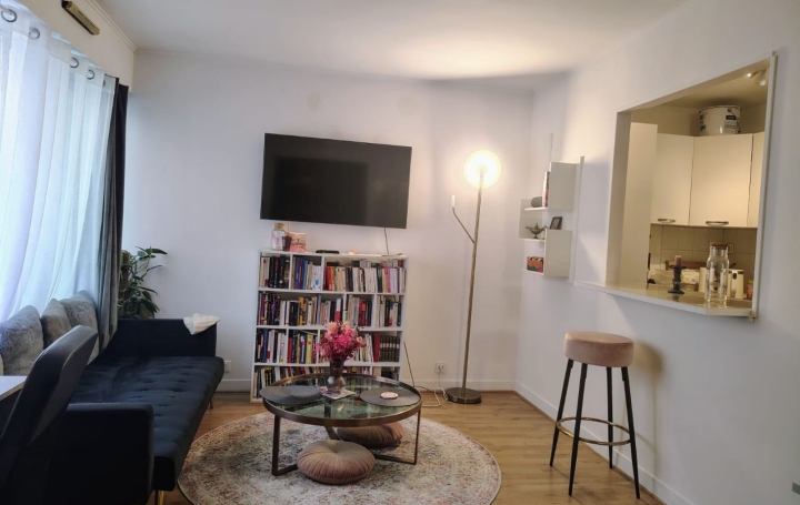 2 Pièces PARIS (75012)  32 m2 1 000 € 