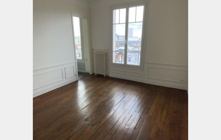 4 Pièces LE KREMLIN-BICETRE (94270)  69 m2 1 450 € 