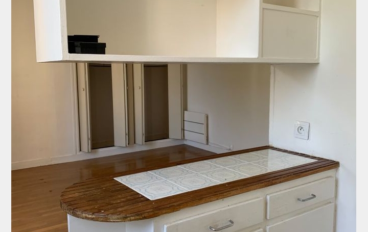Appartement LE KREMLIN-BICETRE (94270) 26 m<sup>2</sup> 800 € 