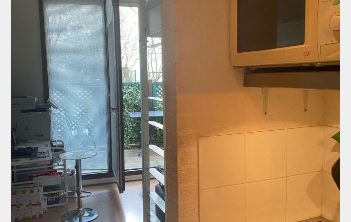 Studio CHARENTON-LE-PONT (94220)  20 m2 195 000 € 