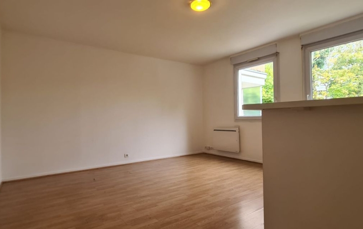 Studio LIVRY-GARGAN (93190)  32 m2 148 000 € 