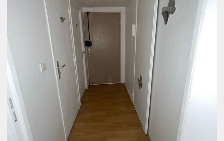 Studio LIVRY-GARGAN (93190)  32 m2 148 000 € 