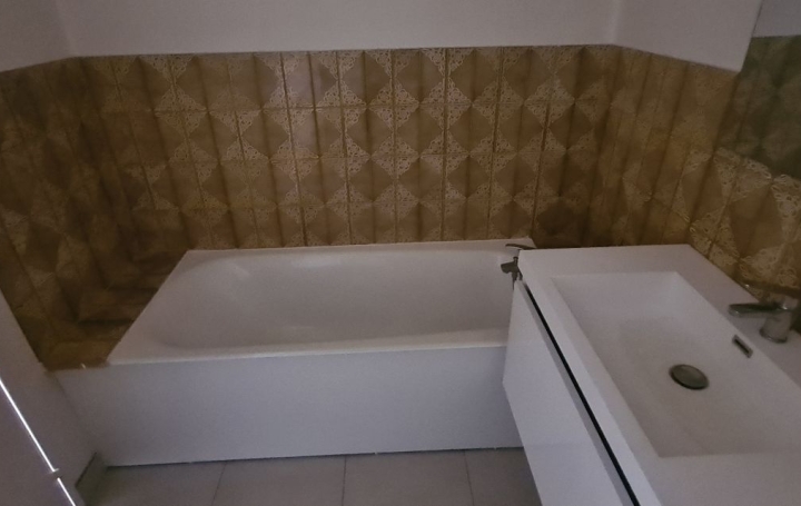 5 Pièces CLICHY (92110)  106 m2 455 000 € 