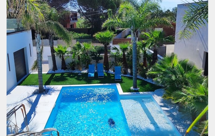 Villa LE GRAU-D'AGDE (34300)  301 m2 1 800 000 € 