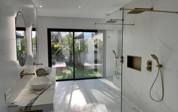 Villa LE GRAU-D'AGDE (34300)  301 m2 1 800 000 € 