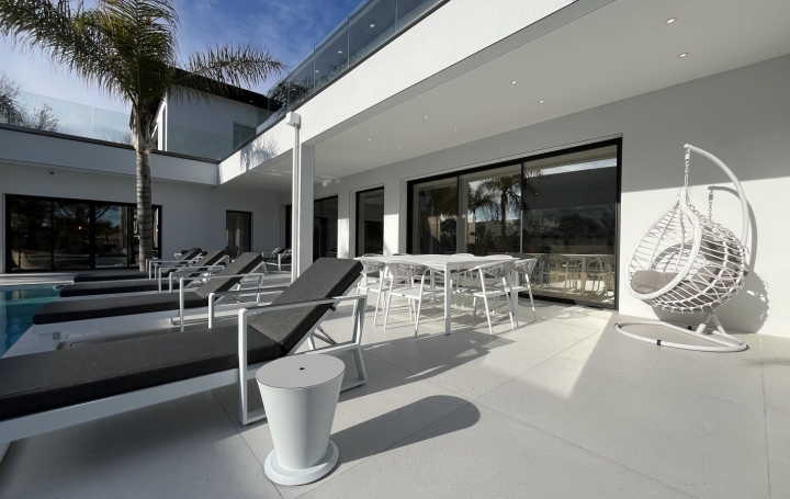 Villa LE GRAU-D'AGDE (34300)  301 m2 1 800 000 € 