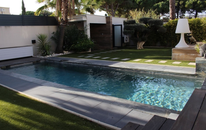 Villa LE GRAU-D'AGDE (34300)  125 m2 945 000 € 