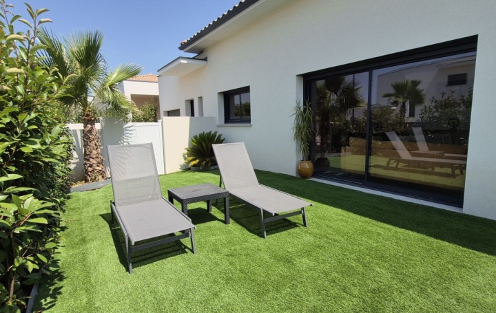 Villa NEZIGNAN-L'EVEQUE (34120)  115 m2 450 000 € 