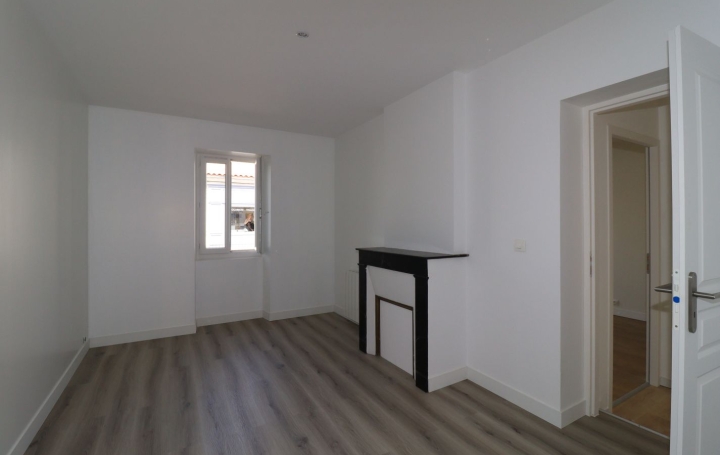 Maison SAINT-SYMPHORIEN (33113)  152 m2 220 080 € 