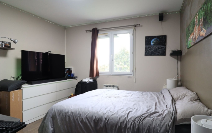 Maison SADIRAC (33670)  143 m2 387 000 € 