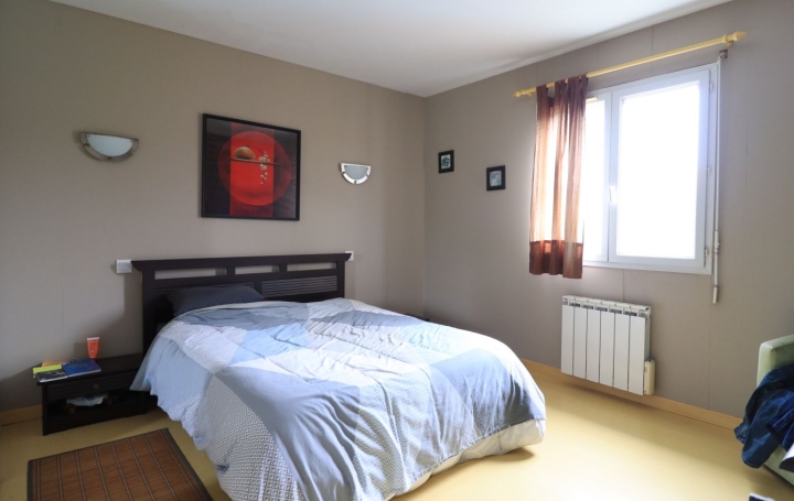 Maison SADIRAC (33670)  143 m2 387 000 € 