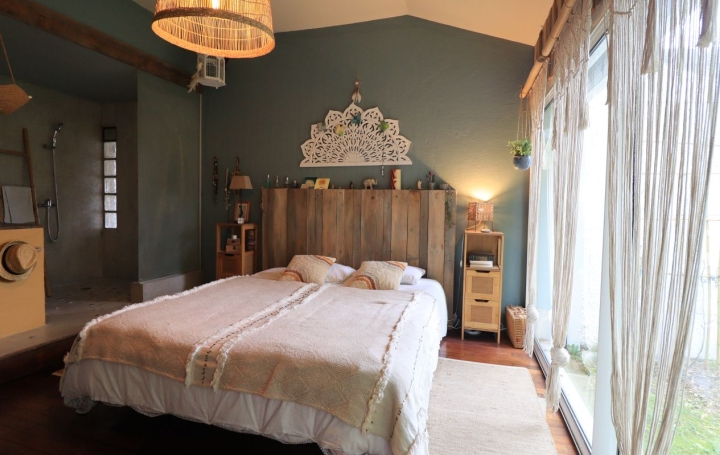 Maison VILLENAVE-D'ORNON (33140)  158 m2 549 000 € 