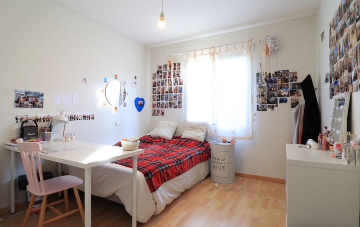 Maison LIBOURNE (33500)  191 m2 548 000 € 