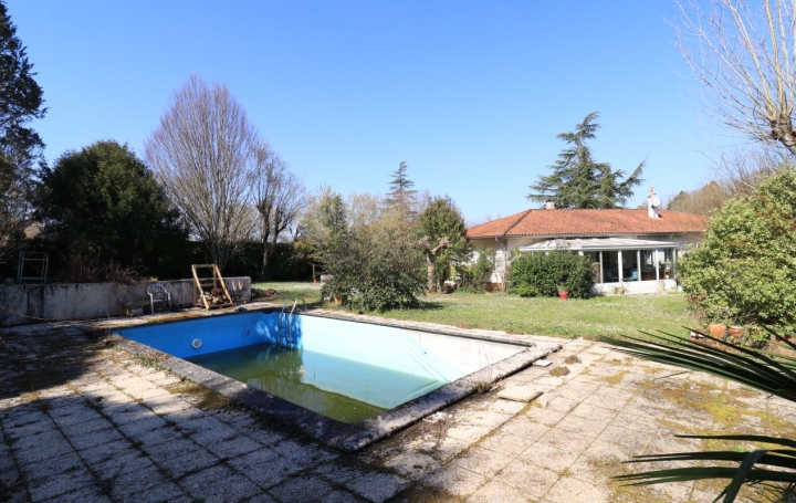 Maison CAMBLANES-ET-MEYNAC (33360)  170 m2 569 000 € 