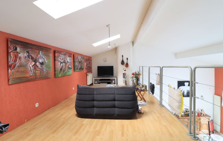 Maison PLASSAC (33390)  246 m2 499 000 € 