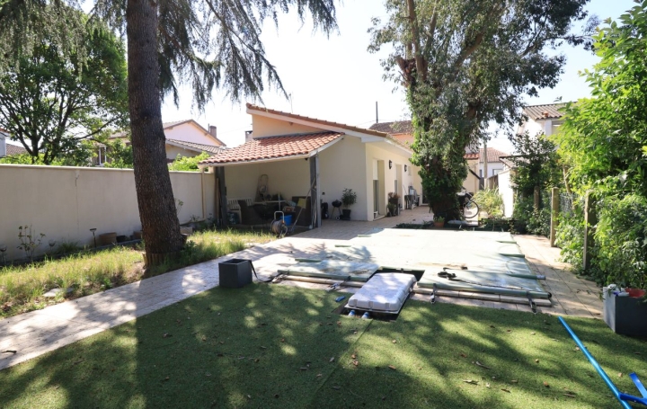 Maison CENON (33150)  154 m2 499 000 € 