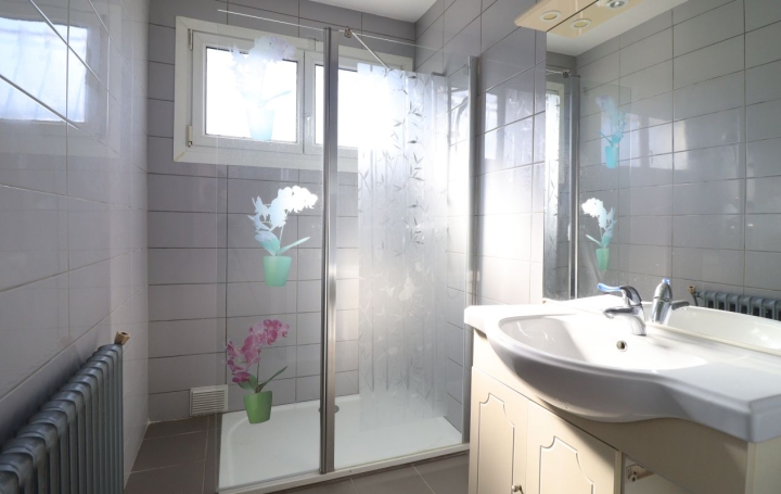 Maison LORMONT (33310)  140 m2 346 500 € 