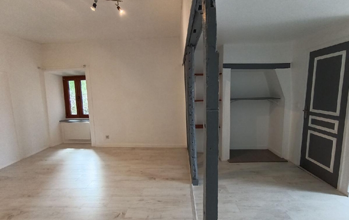 2 Pièces AIXE-SUR-VIENNE (87700)  49 m2 567 € 