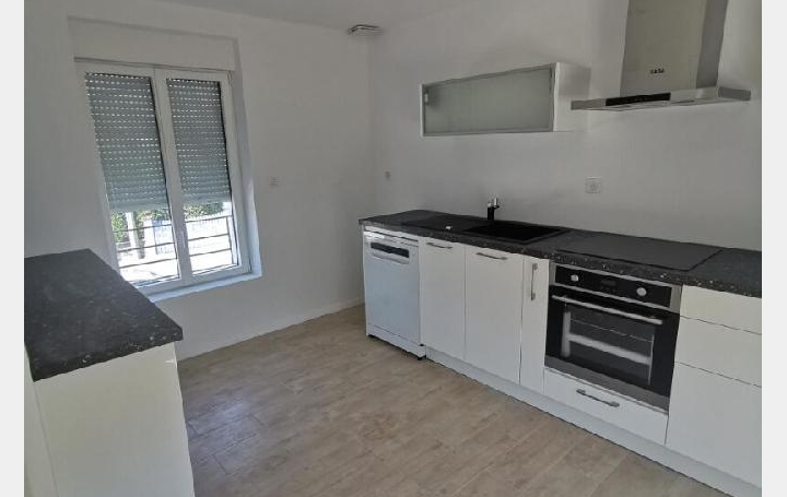 Maison LIMOGES (87000)  106 m2 1 330 € 