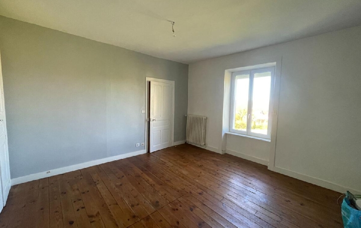 Maison MEILHAC (87800)  94 m2 670 € 