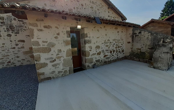 Maison VERNEUIL-SUR-VIENNE (87430)  105 m2 1 170 € 