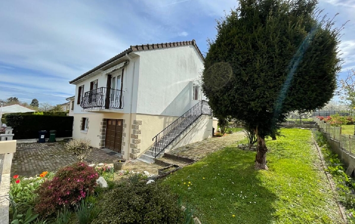 Réseau Immo-diffusion : Maison  CONDAT-SUR-VIENNE  77 m2 139 842 € 