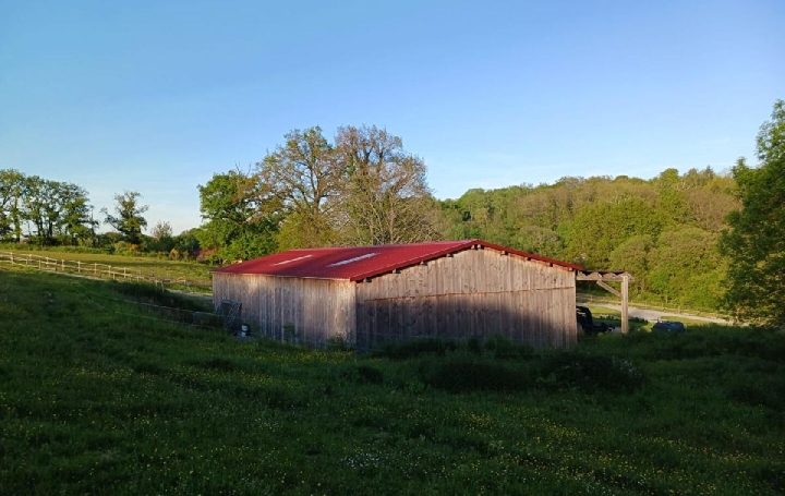 Réseau Immo-diffusion : Terrain  EYJEAUX  210 m2 336 000 € 