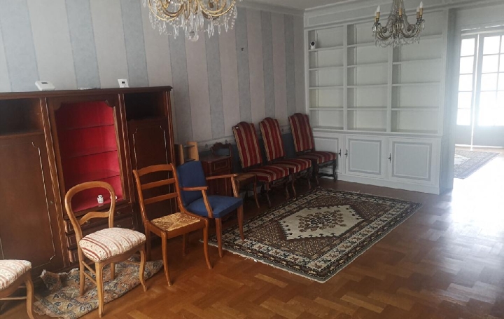 Maison AIXE-SUR-VIENNE (87700)  172 m2 176 000 € 