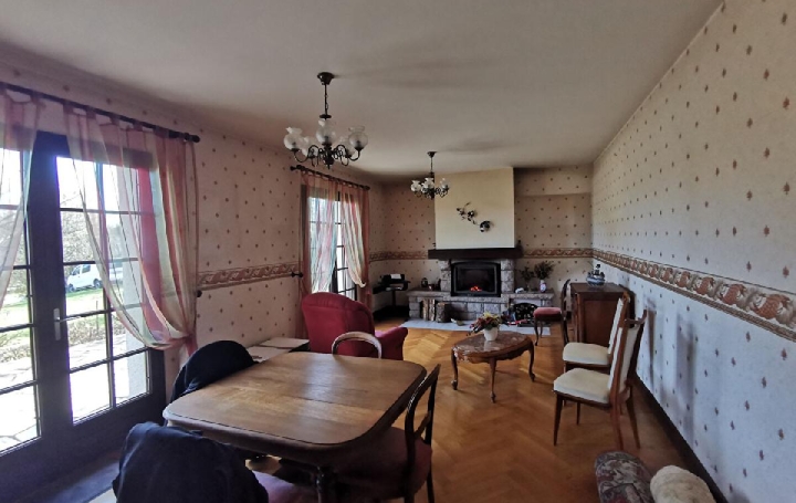 Maison PAGEAS (87230)  213 m2 258 475 € 