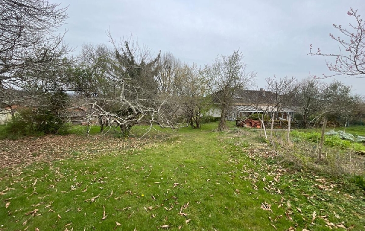 Maison AIXE-SUR-VIENNE (87700)  205 m2 279 575 € 