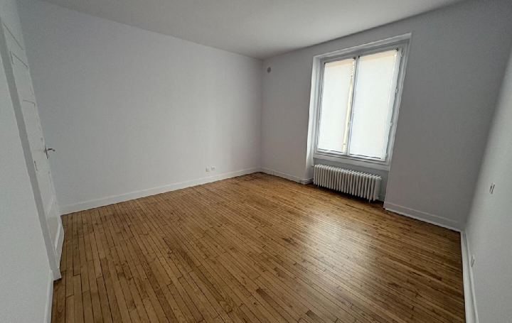 Maison AIXE-SUR-VIENNE (87700)  191 m2 320 000 € 