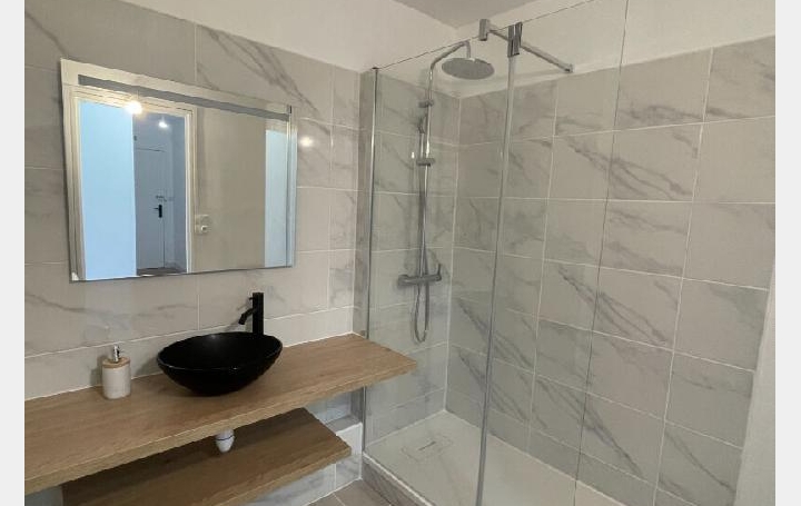 3 Pièces LIMOGES (87000)  50 m2 92 225 € 