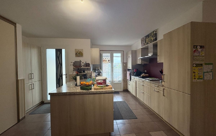 Maison SAINT-PRIEST-SOUS-AIXE (87700)  124 m2 176 130 € 