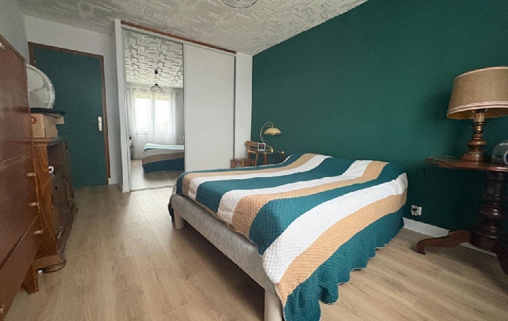 Maison SAINT-PRIEST-SOUS-AIXE (87700)  124 m2 176 130 € 