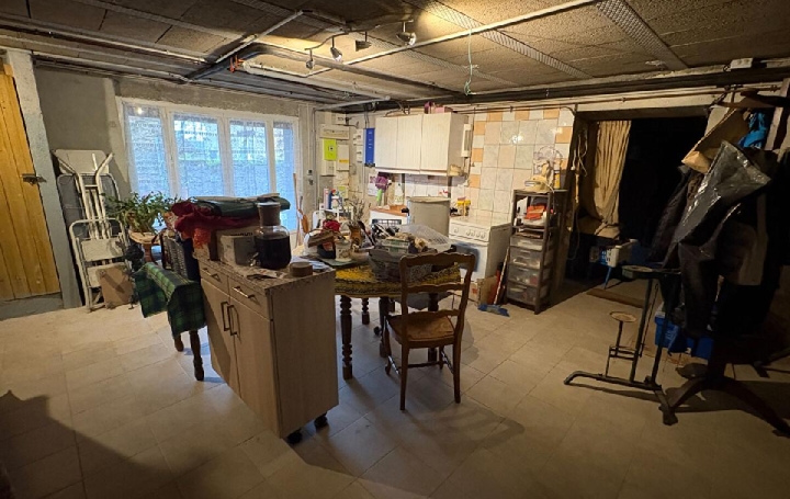 Maison SAINT-PRIEST-SOUS-AIXE (87700)  124 m2 176 130 € 