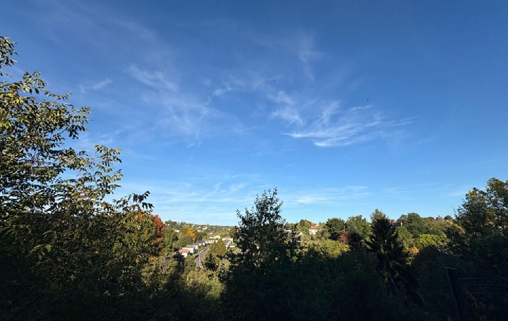 Maison AIXE-SUR-VIENNE (87700)  155 m2 243 700 € 