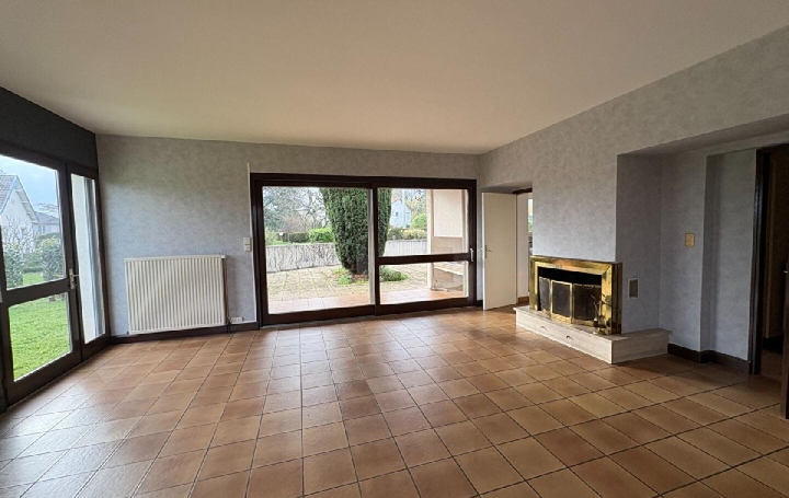 Maison AIXE-SUR-VIENNE (87700)  194 m2 334 950 € 