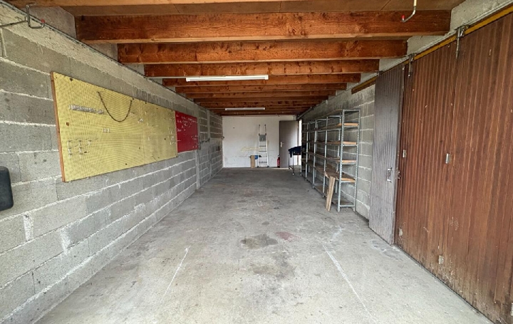 Maison AIXE-SUR-VIENNE (87700)  194 m2 334 950 € 