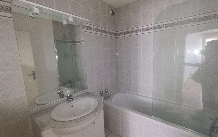 2 Pièces LIMOGES (87000)  53 m2 116 370 € 