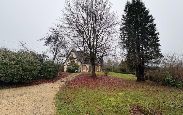 Maison SAINT-HILAIRE-LES-PLACES (87800)  175 m2 318 150 € 