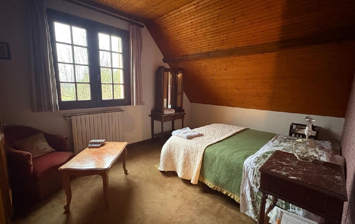 Maison SAINT-HILAIRE-LES-PLACES (87800)  175 m2 318 150 € 