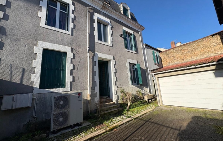 Maison LIMOGES (87000)  288 m2 369 000 € 