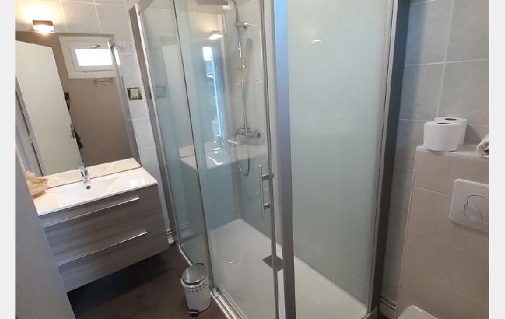 Maison SEREILHAC (87620)  1 000 m2 501 600 € 