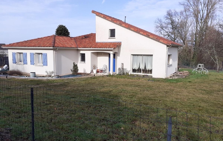 Maison / Villa FLAVIGNAC (87230) 121 m<sup>2</sup> 253 200 € 